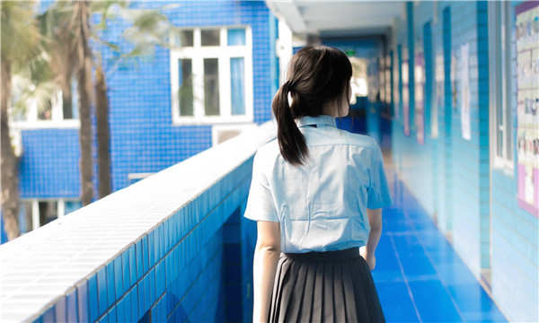 融安如何找到一个可以帮助我生孩子的女人？